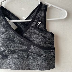 Adapt camo gymshark sports bra